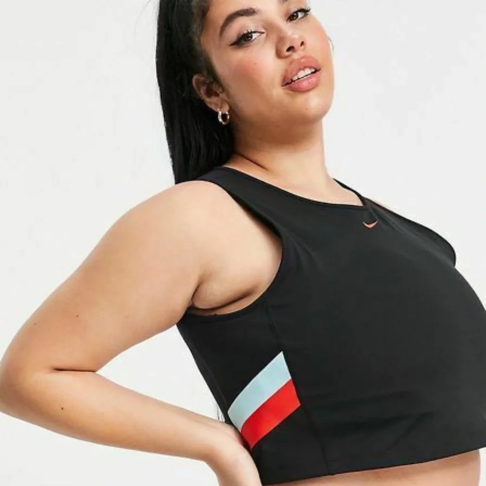 Women's Nike Color-block Stripe Cropped Training Tank Size 3X